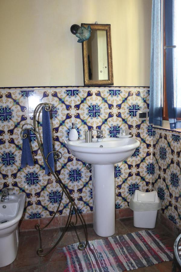 B&B Coco Loco Sesto Calende Exterior foto